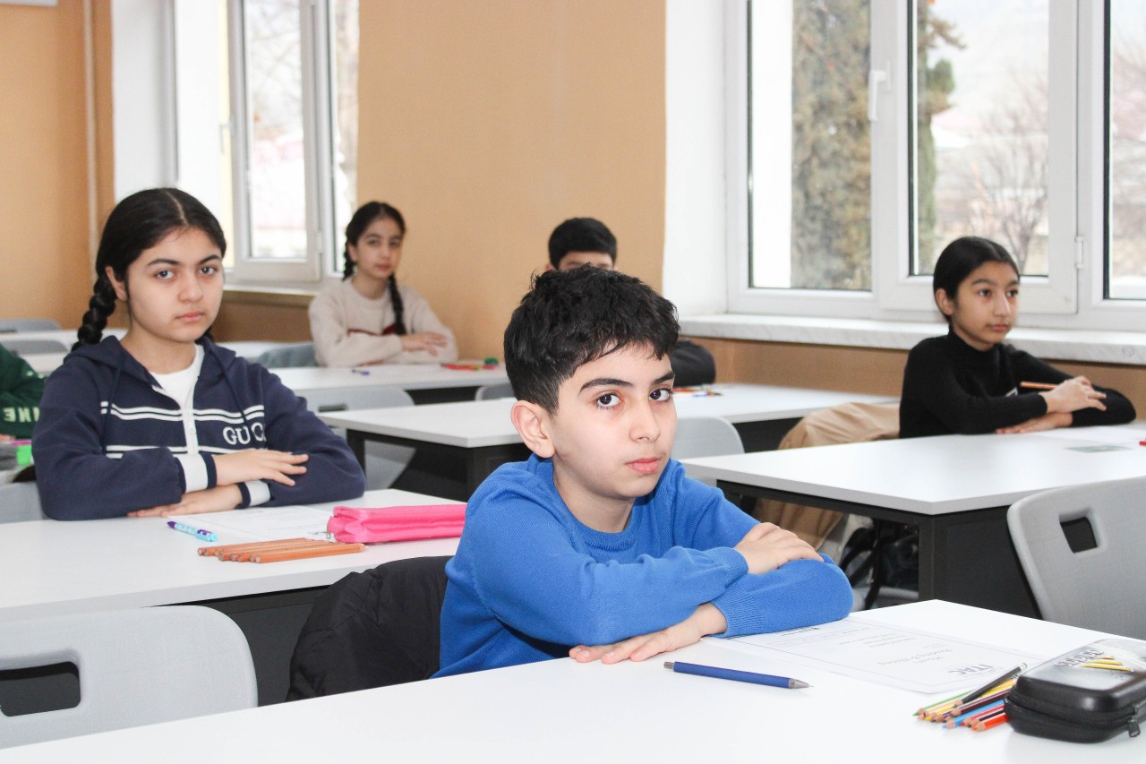 Mingəçevir Dövlət Universiteti regionun ən böyük İngilis dili Olimpiadasını keçirir - FOTOLAR